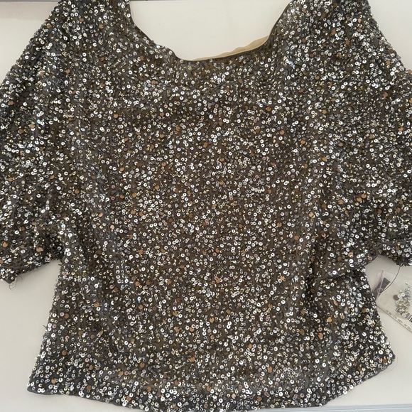 Vince Camuto Tops - Vince Camuto Sequin Top
